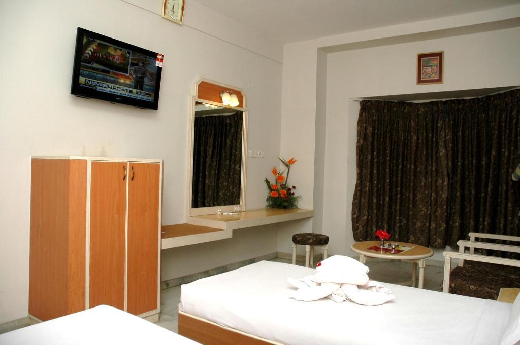 Hotel Saratharajans Madurai Buitenkant foto