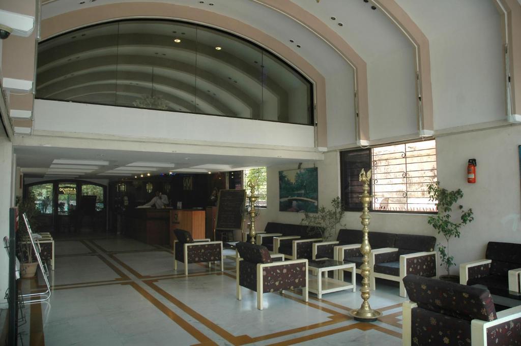 Hotel Saratharajans Madurai Buitenkant foto